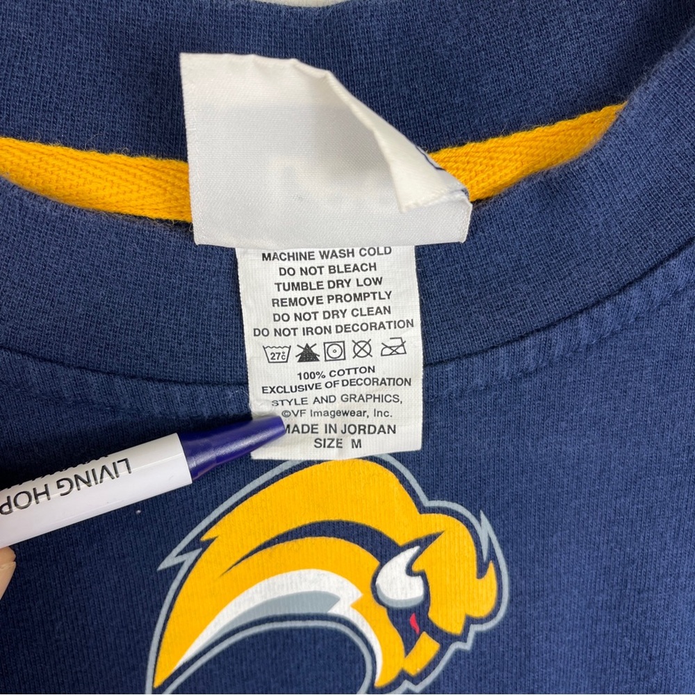 Buffalo Sabres Shirt Mens Medium Blue Yellow Long Sleeve Lee Sport Slug Logo - Picture 9 of 10